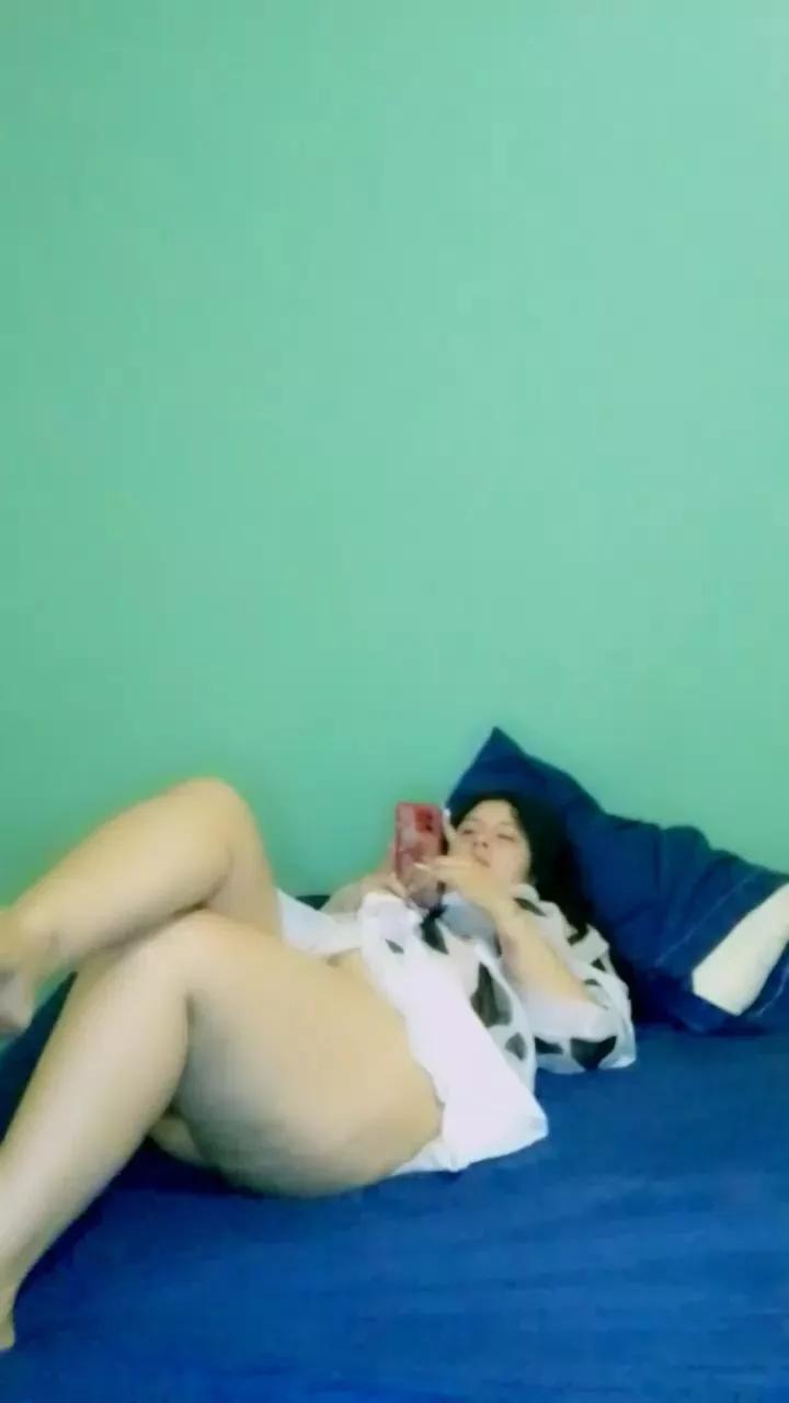 Chun_ on Cam4 