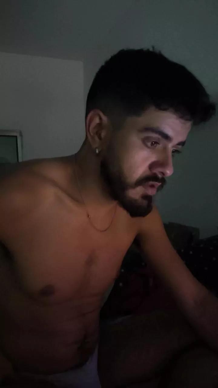 CocckDesttroyer on Cam4 