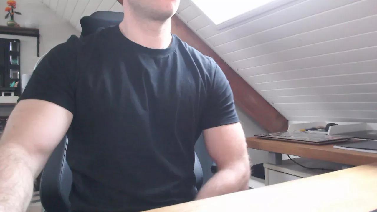 CoupletimideBzh on Cam4 