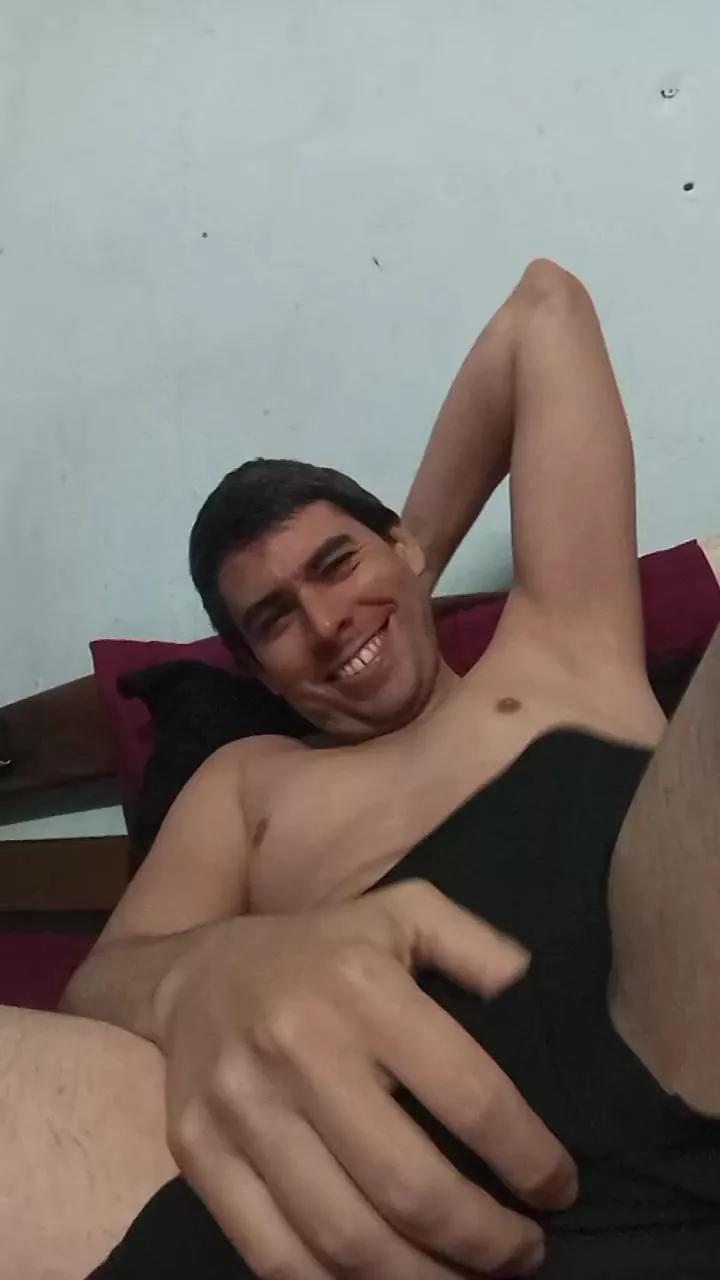 CubaHot93 on Cam4 