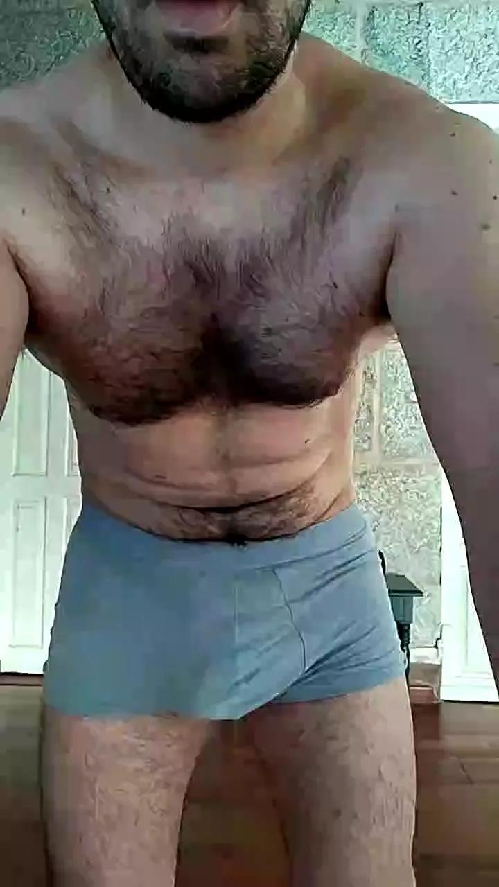 Curioso26xxx on Cam4 