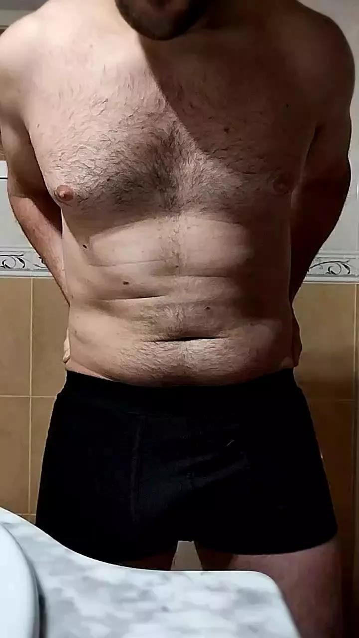 Curioso26xxx on Cam4 