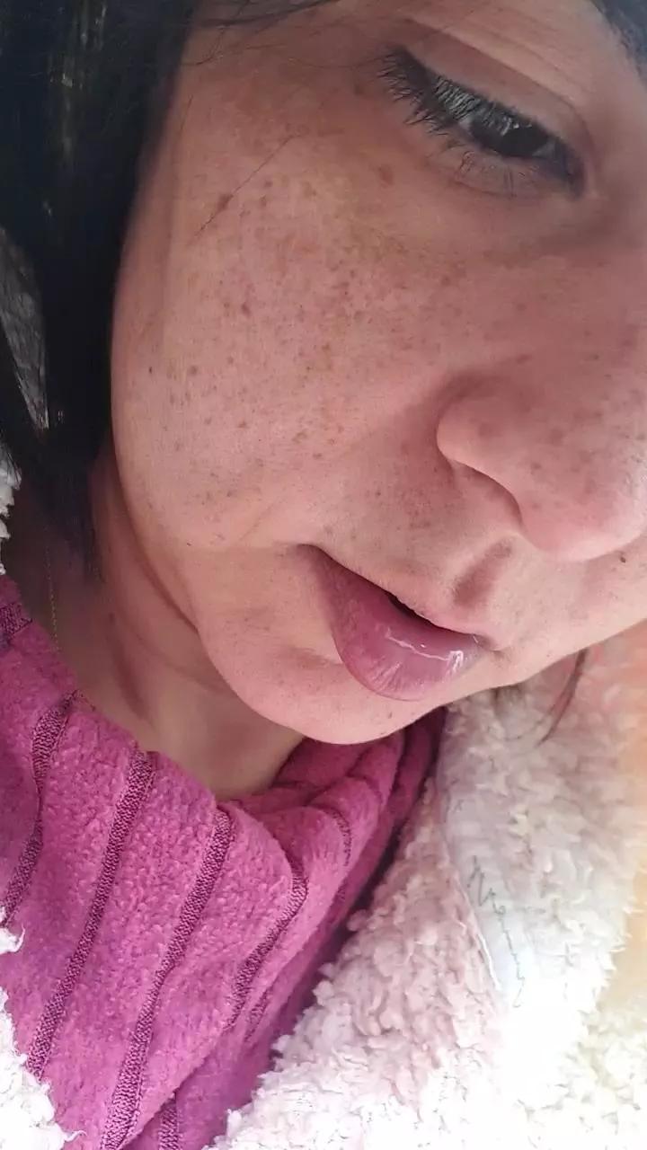 cuteandwet on Cam4 