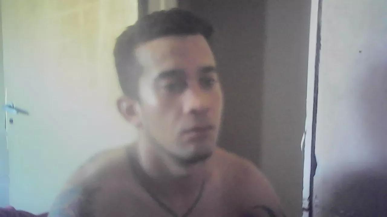 DaniSer22 on Cam4 