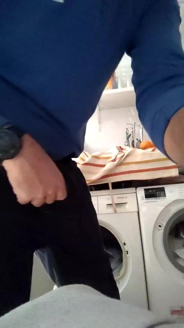 darplacer on Cam4 