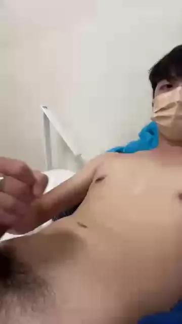 defi5 on Cam4 
