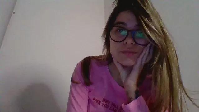 Devilbabi on Cam4 