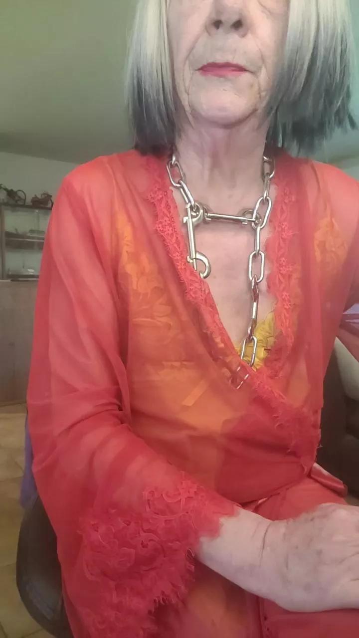 Diana26soumise on Cam4 