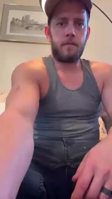 Dr_longDick91 on Cam4 