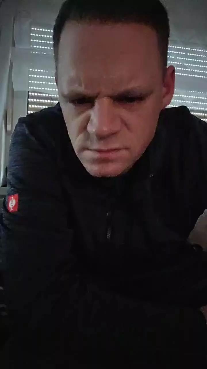 EasyXD on Cam4 