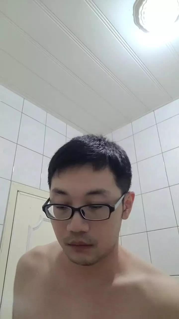 egg019763 on Cam4 