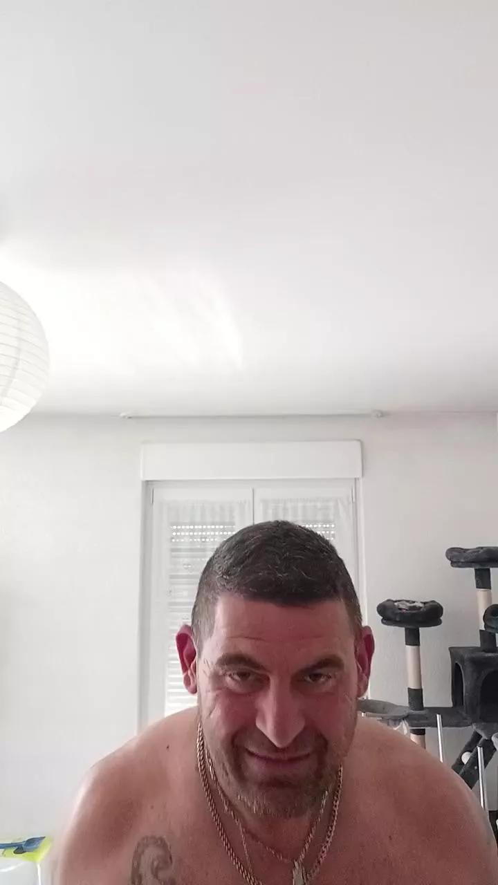 Elleetlautre68 on Cam4 