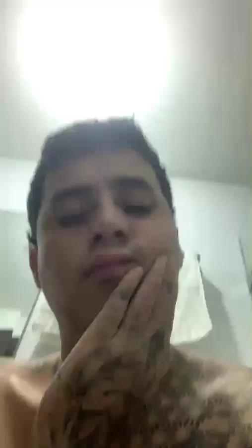 emilio263 on Cam4 