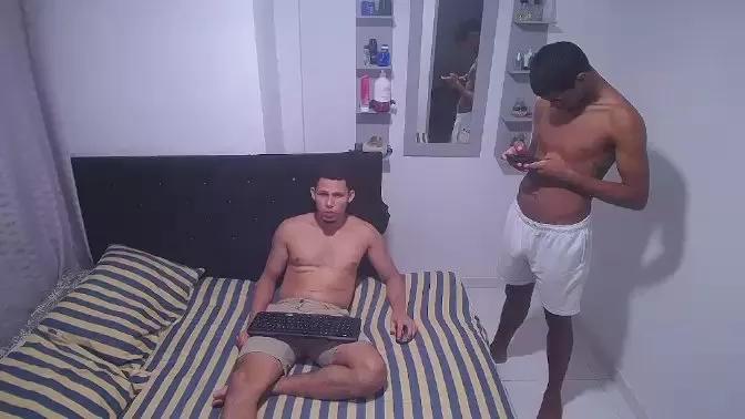 enzonbigocock on Cam4 