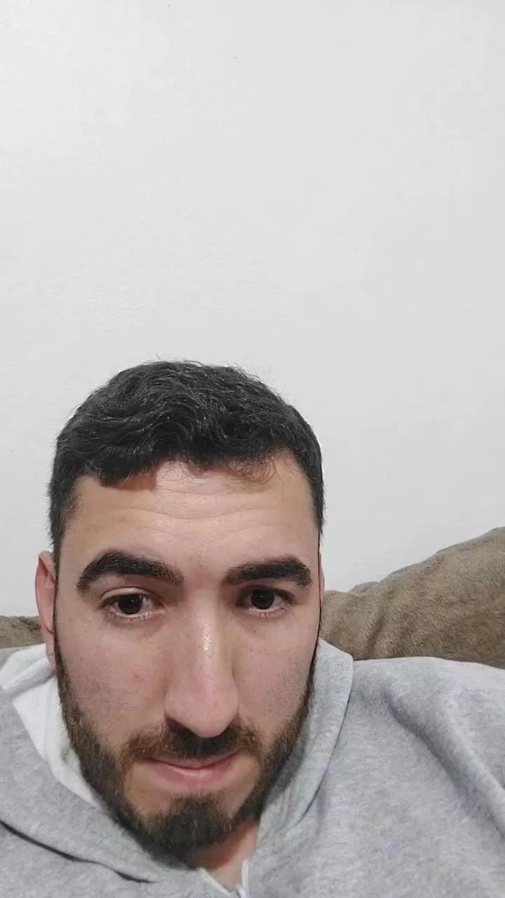 Fernandoboh8 on Cam4 
