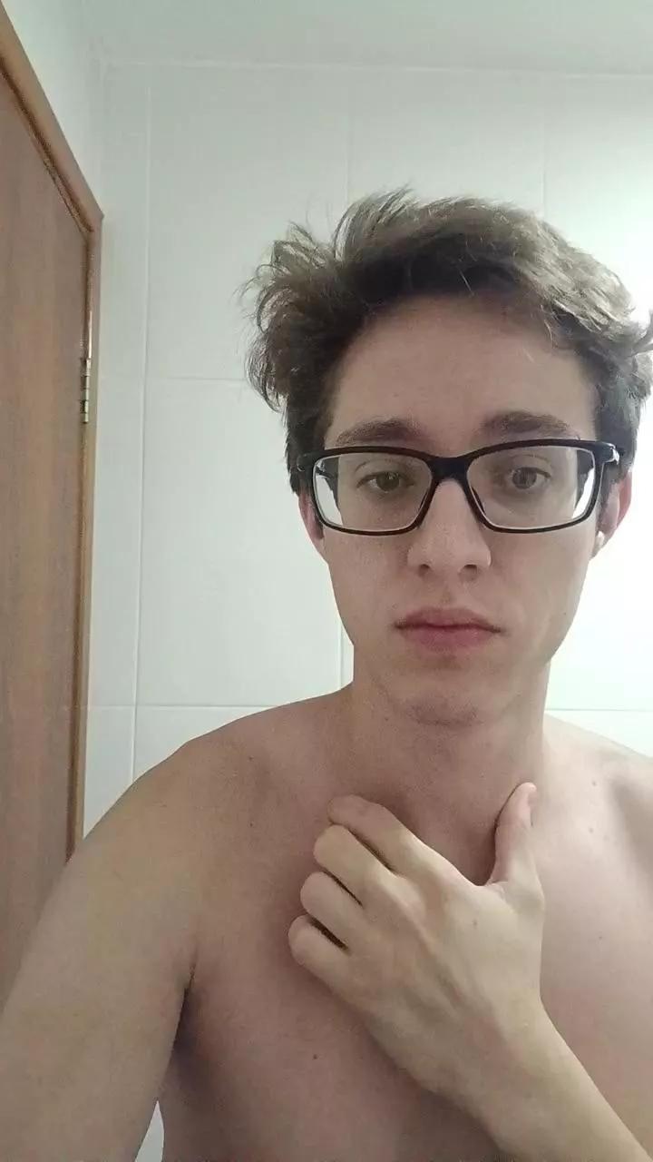 Filmesvs on Cam4 
