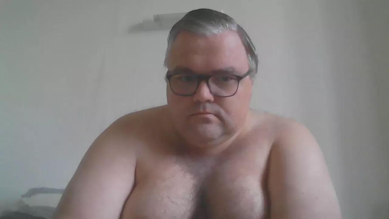 flochon5656 on Cam4 