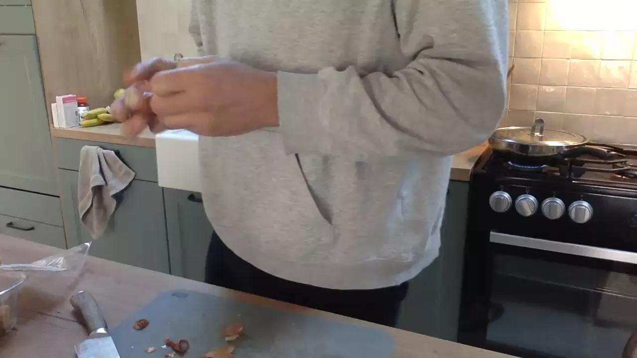 frenchcookerhot on Cam4 