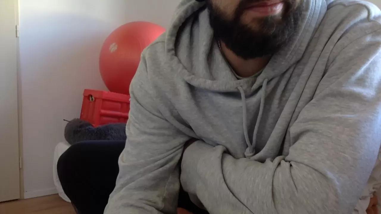 frenchcookerhot on Cam4 