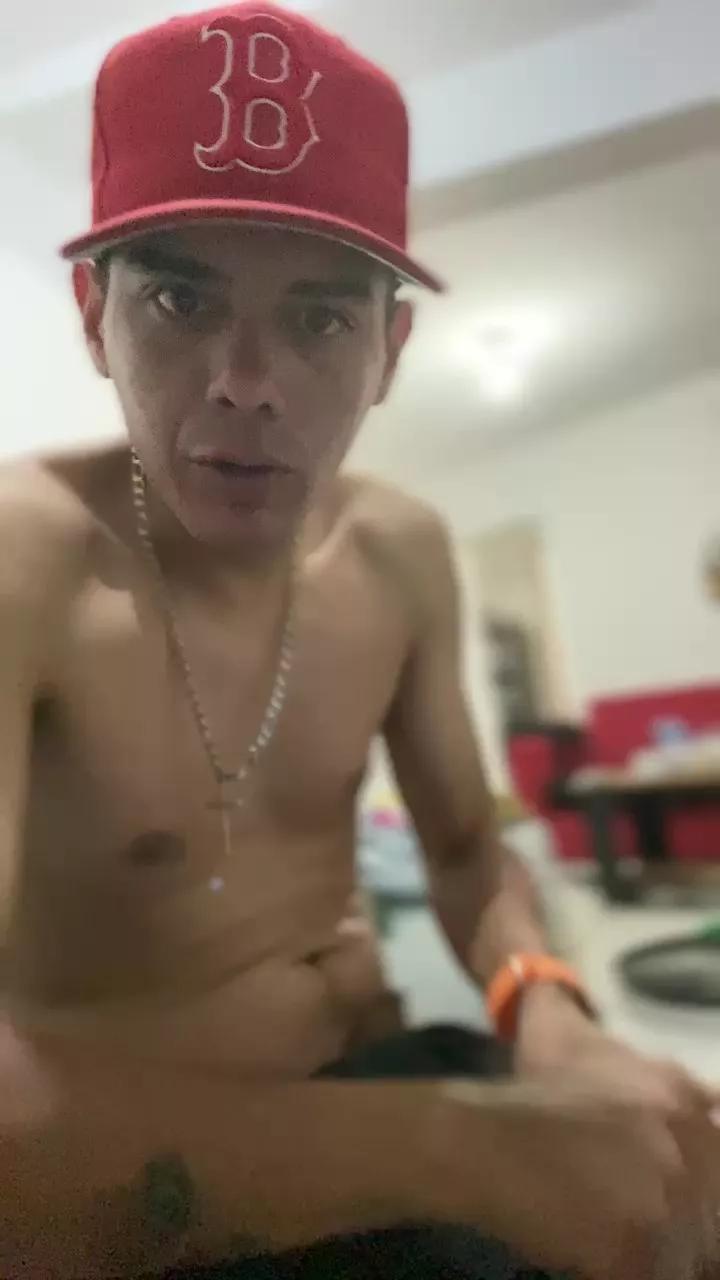gastonchan on Cam4 