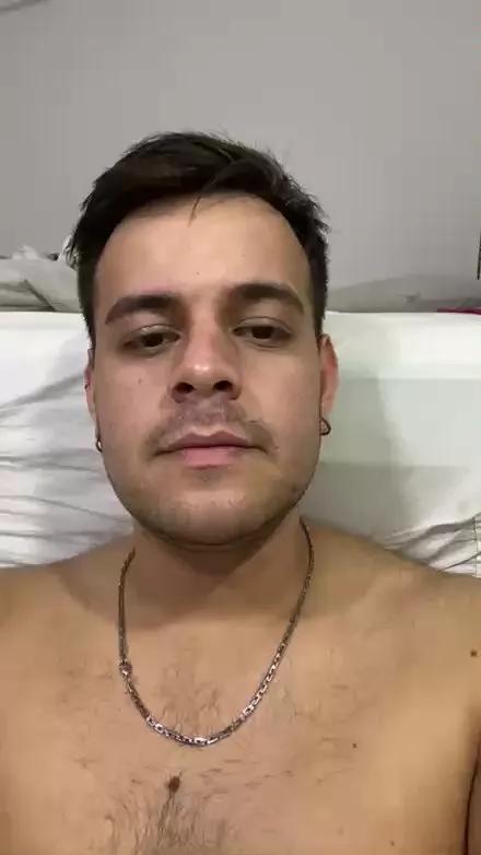 Gastonshowc4 on Cam4 
