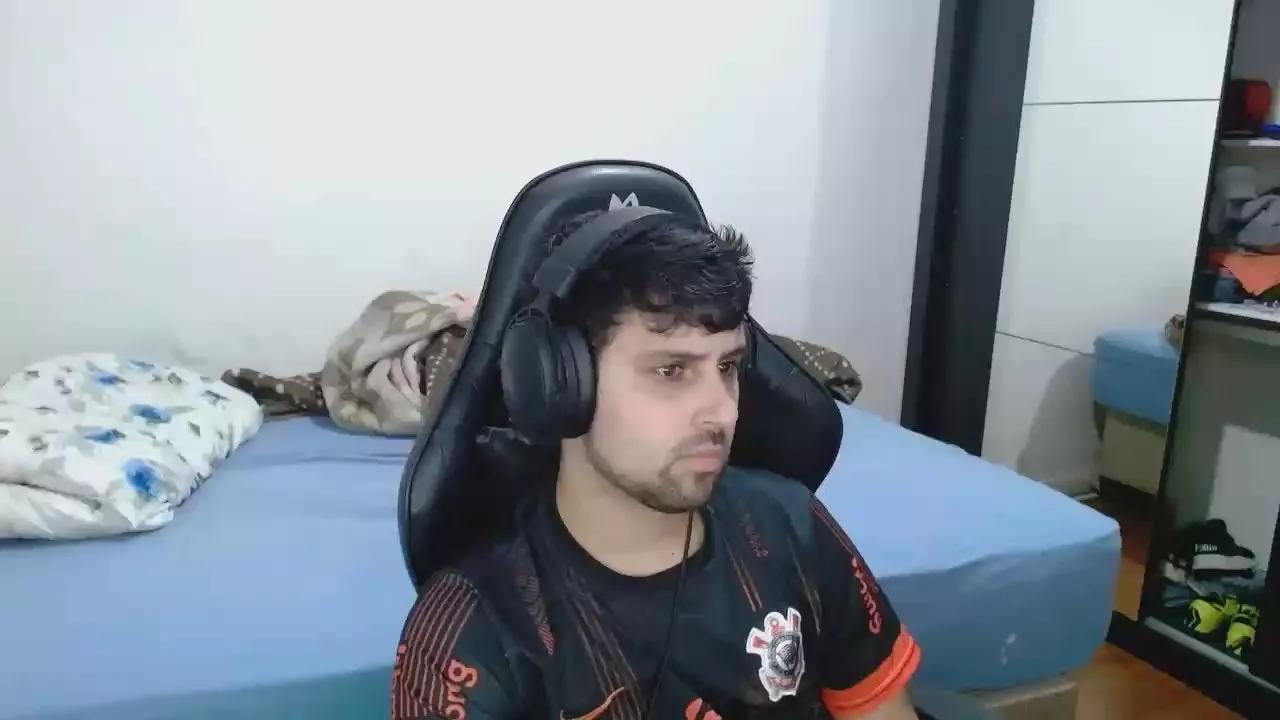 Gatode21 on Cam4 