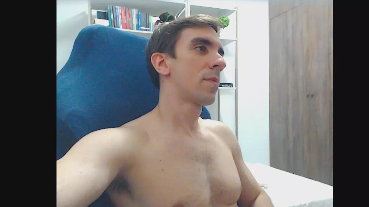 gatosarado23 on Cam4 