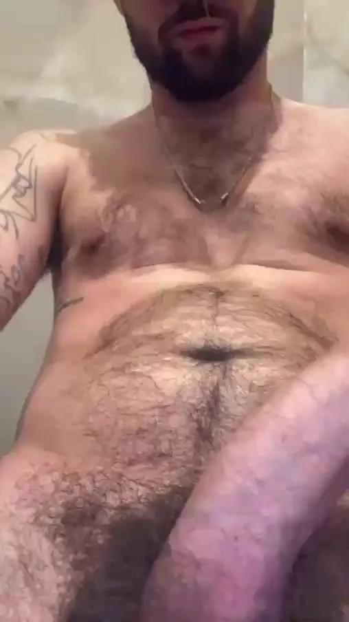 genny182 on Cam4 