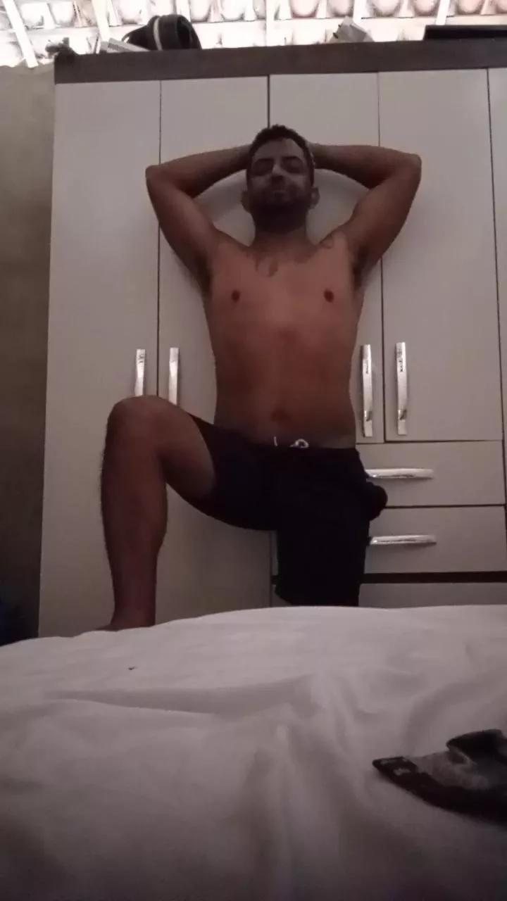 gostoso913 on Cam4 