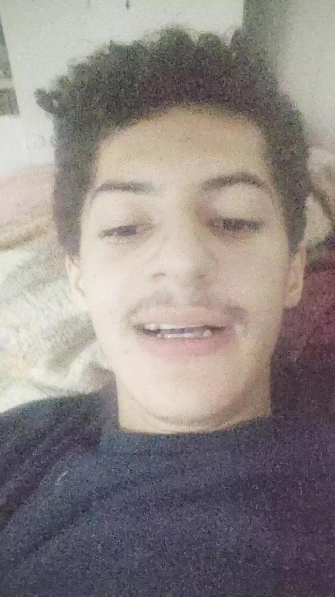 GuhNovinho7 on Cam4 