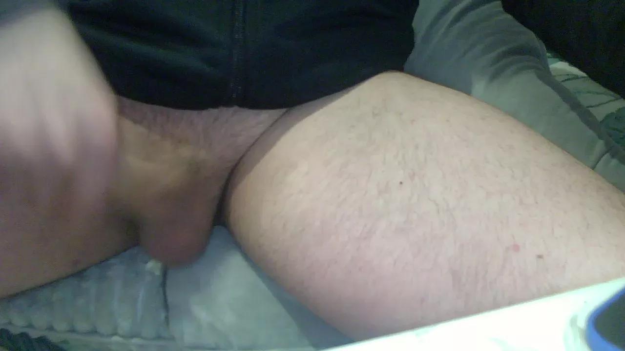 gutig_14 on Cam4 