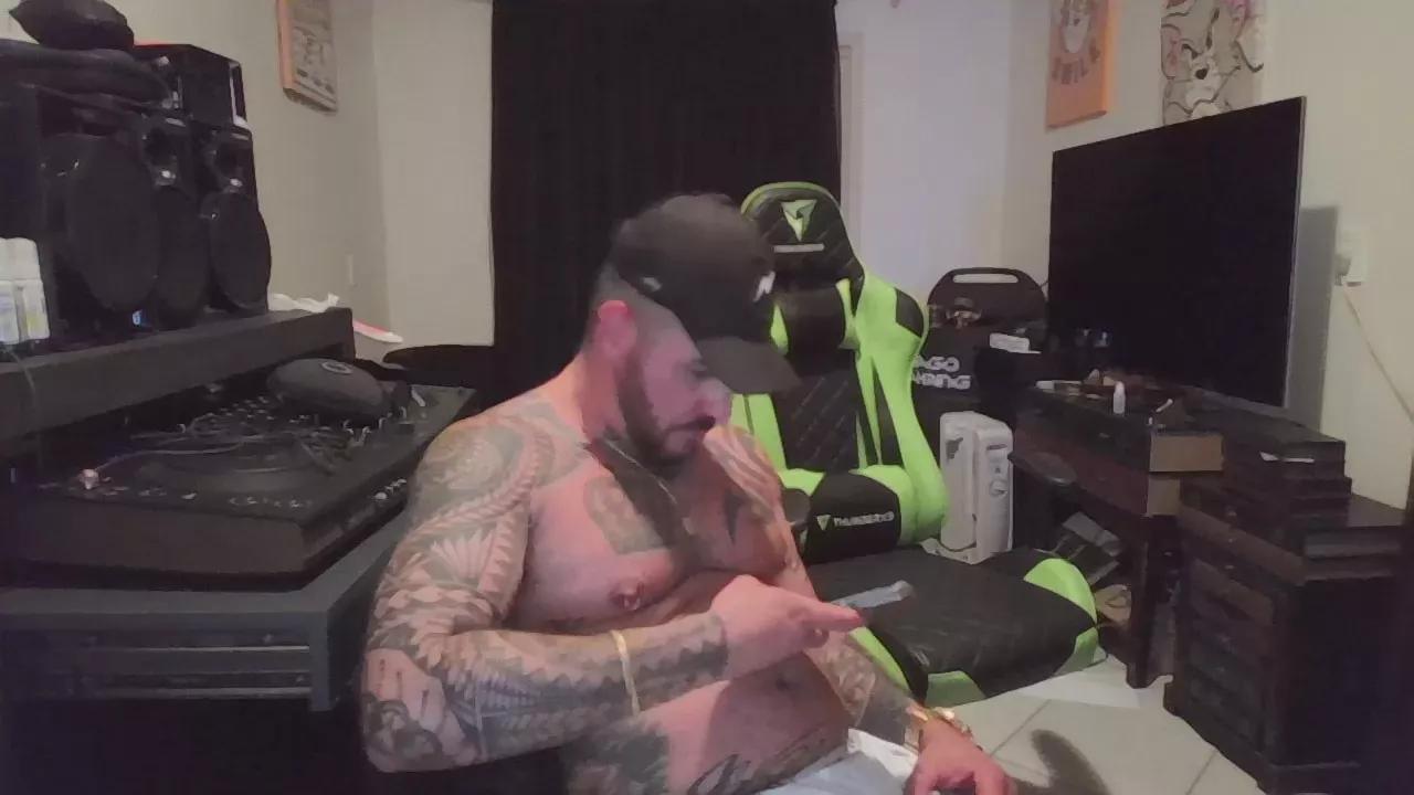 guto6969693 on Cam4 