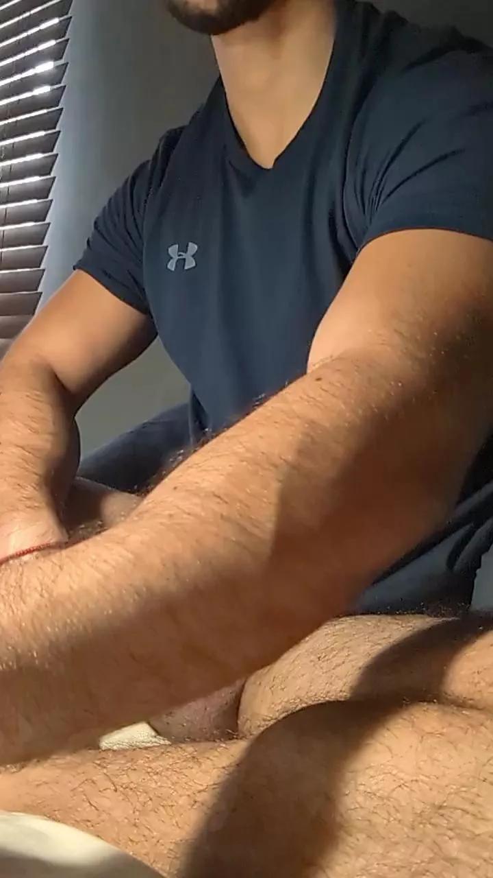 hakan1001 on Cam4 