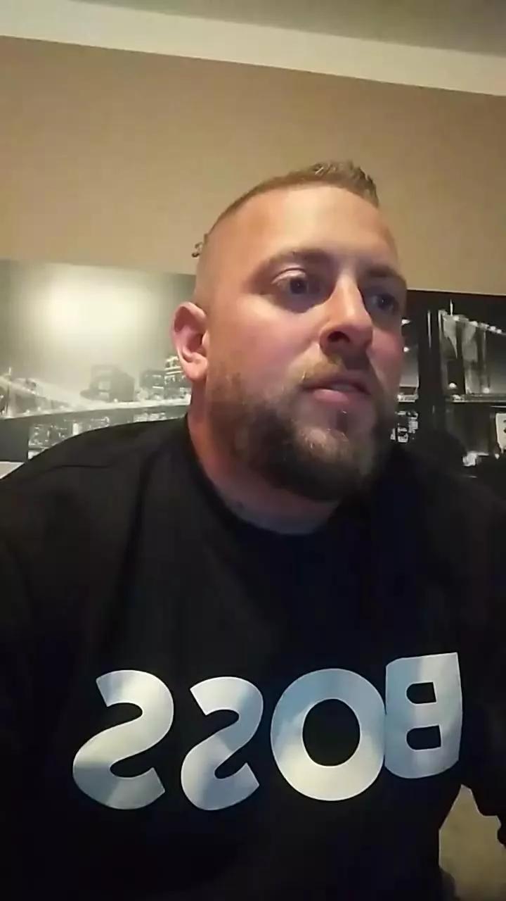 HAMC81CHIEMSEE on Cam4 