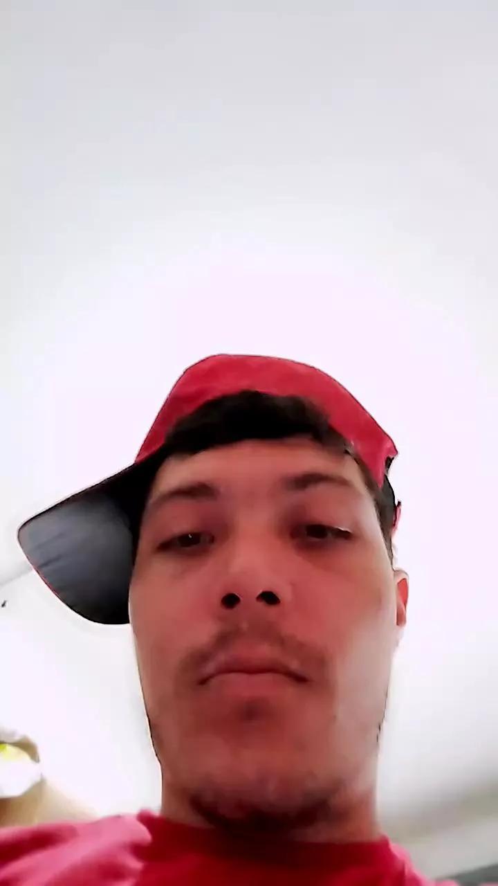 Hanz766 on Cam4 