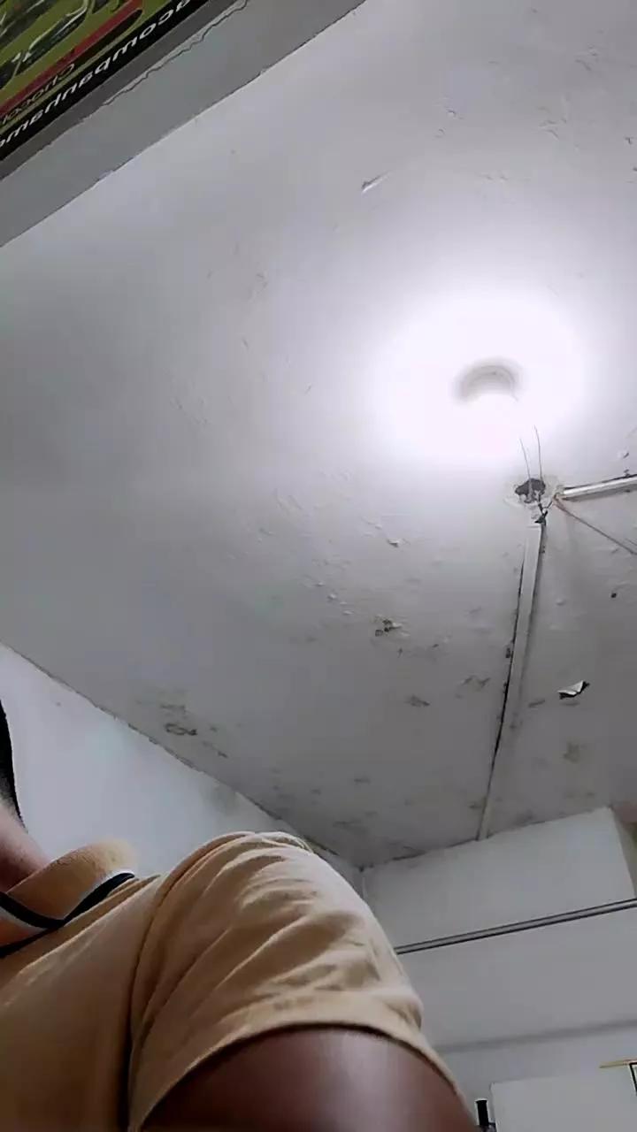 Hanz766 on Cam4 