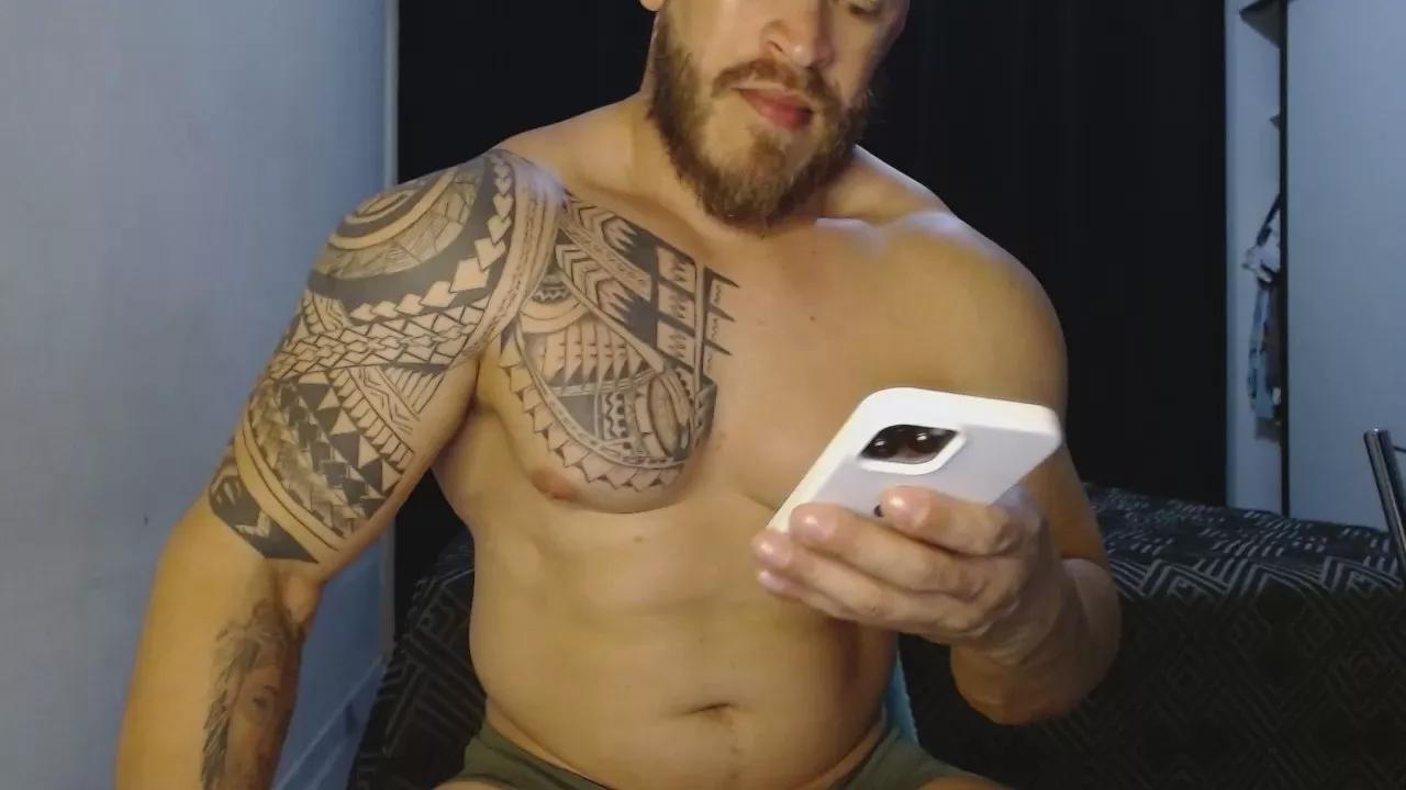 hercules30hot on Cam4 