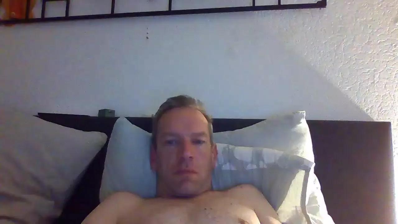 hobotje on Cam4 