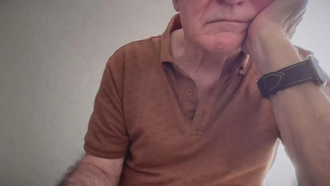 homme000 on Cam4 