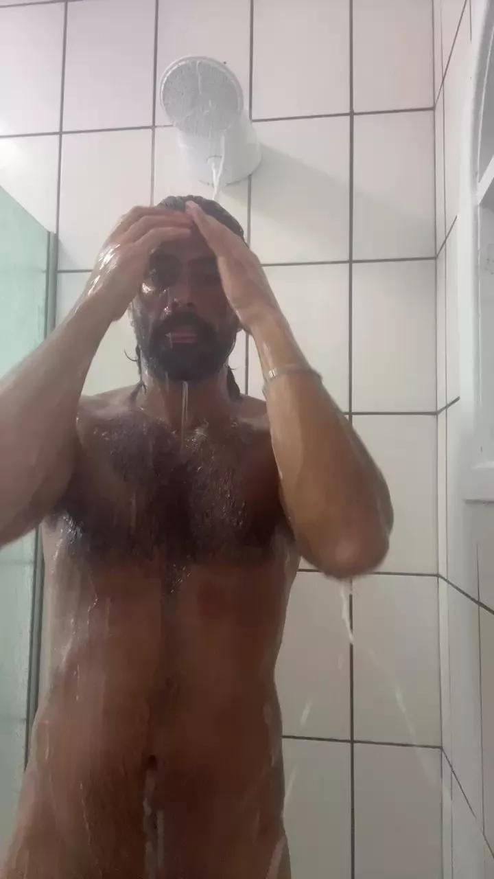 jhonnybttr on Cam4 