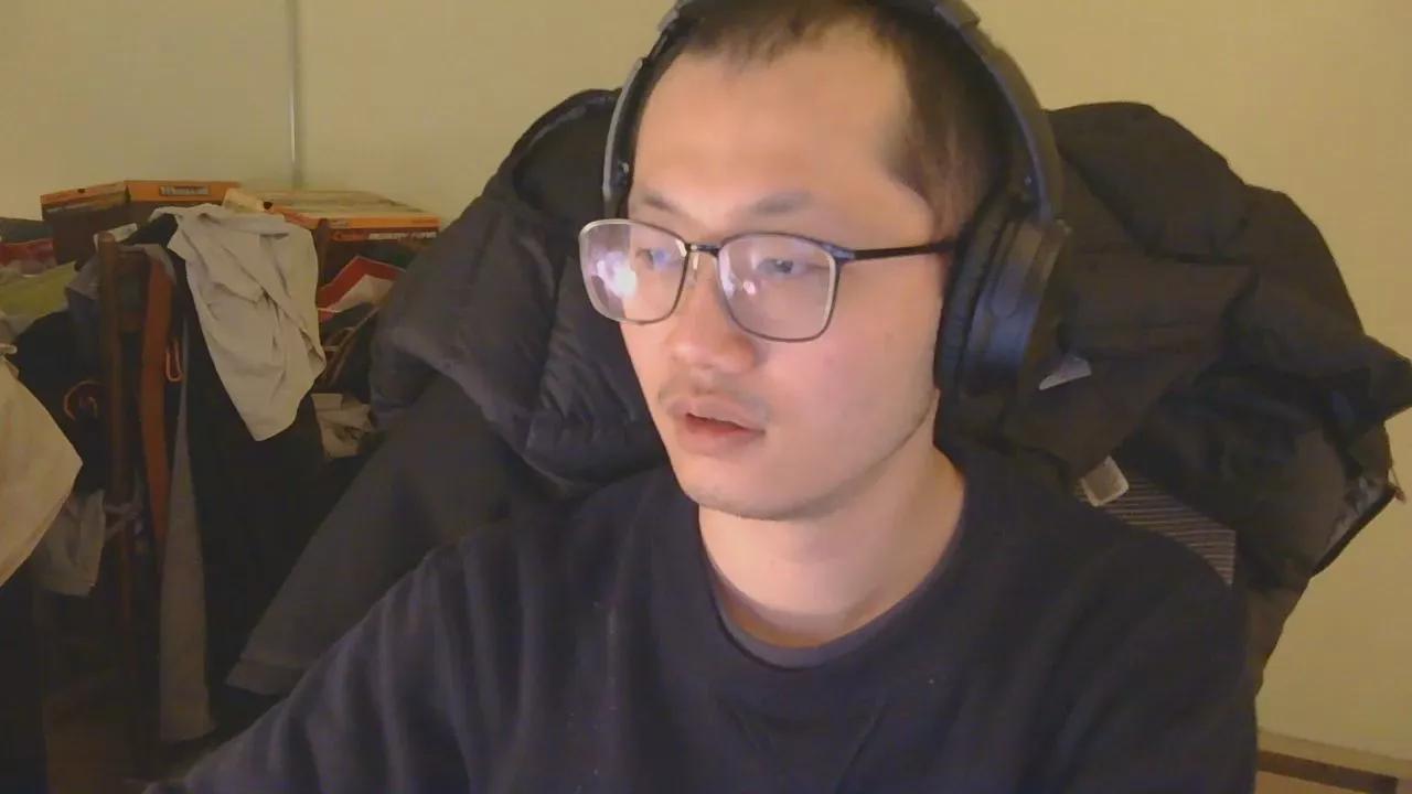 ji394098 on Cam4 