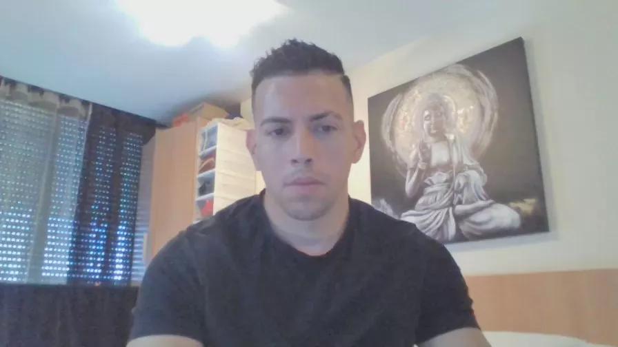 jonhdoe224 on Cam4 