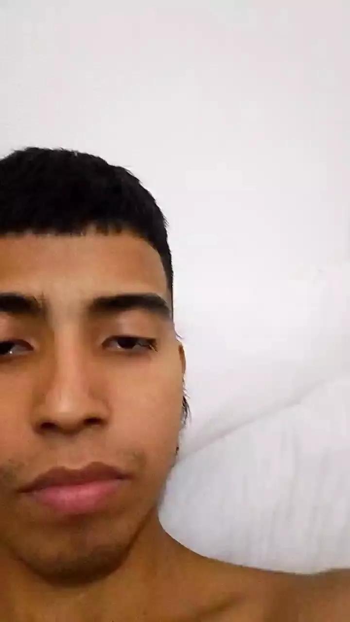 kevinhurtado3 on Cam4 