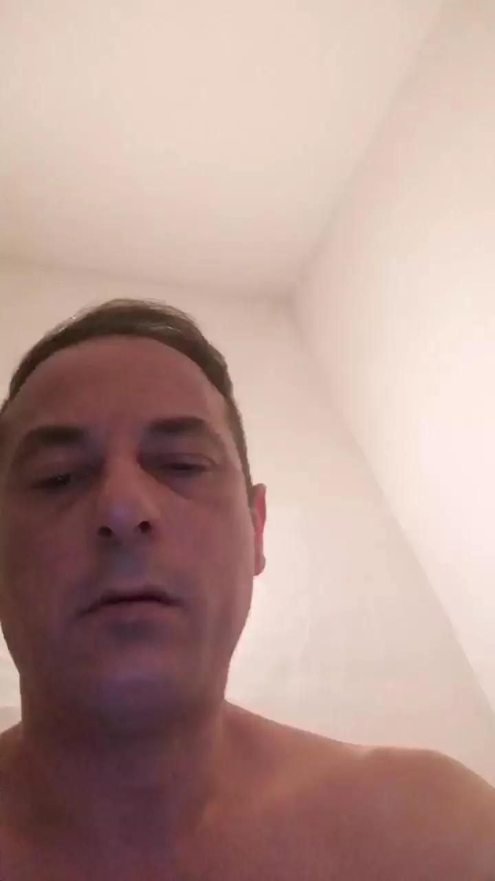 Kikkolono9090 on Cam4 
