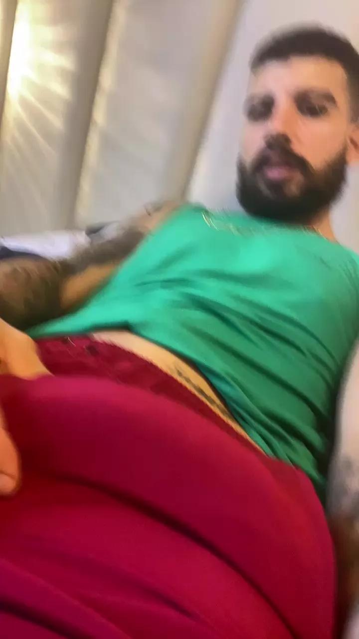 Kinhoopaugrande on Cam4 