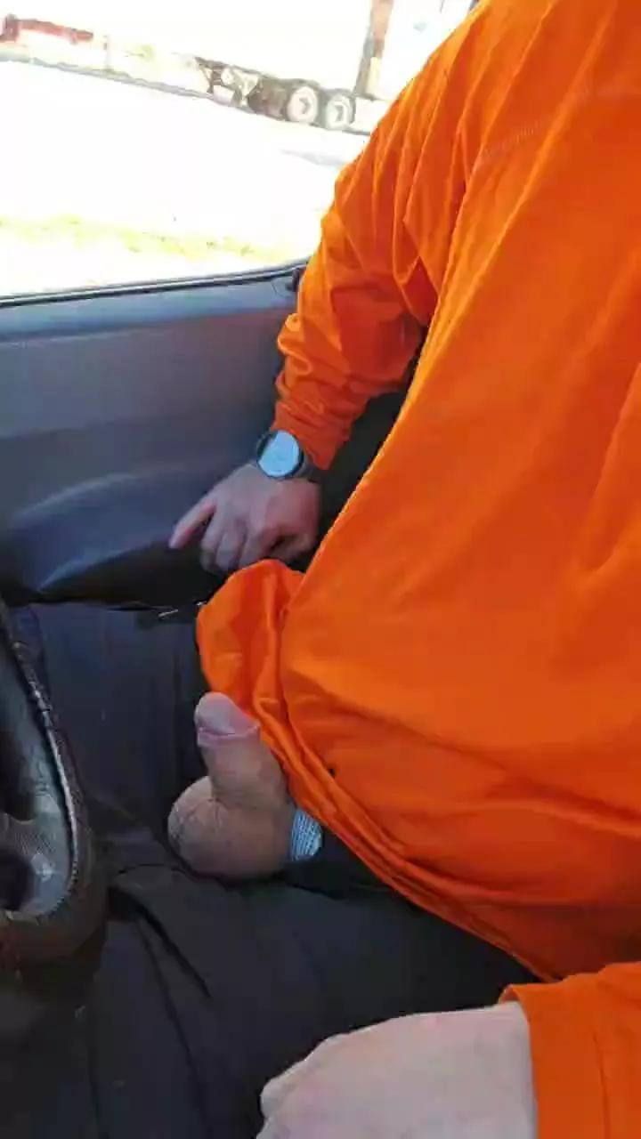 Kleindude on Cam4 