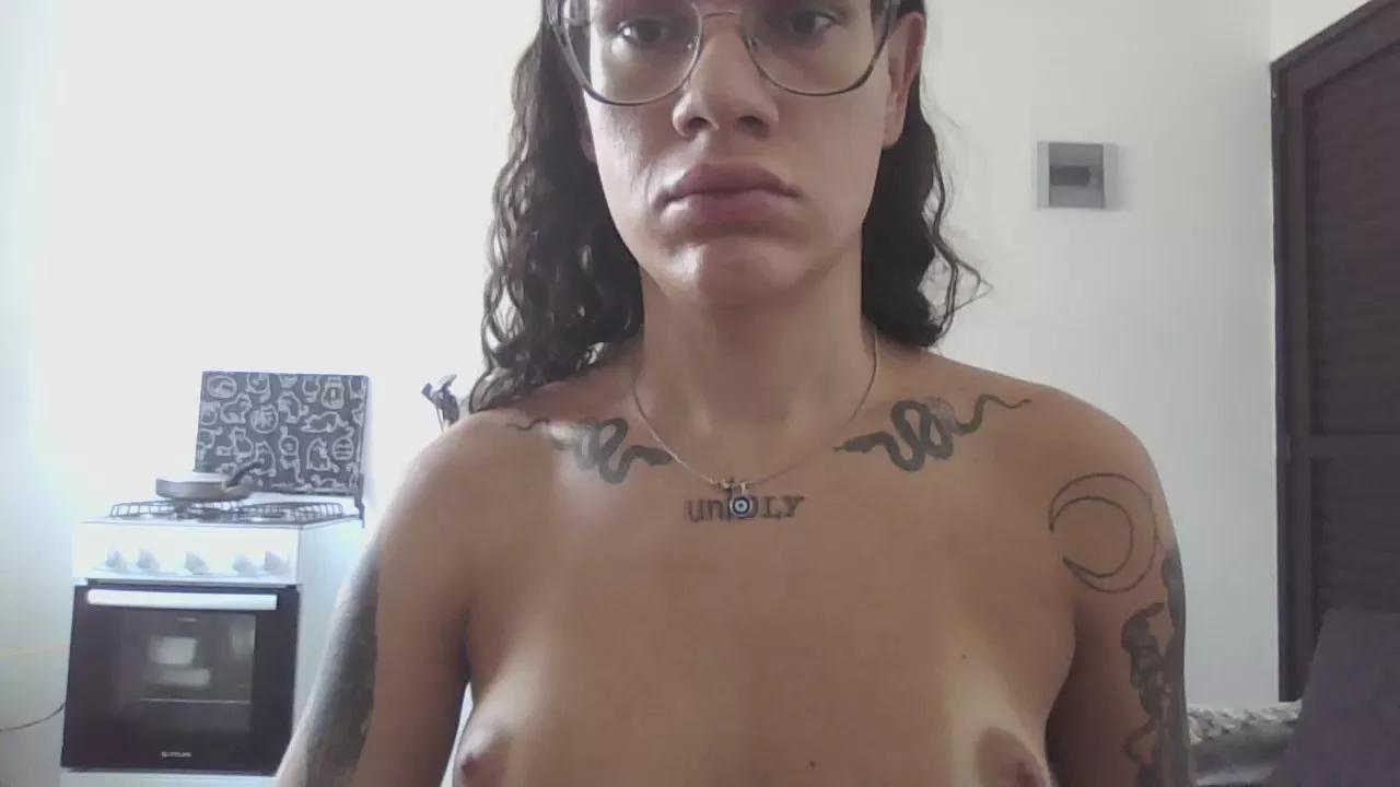 Ladydaemon on Cam4 