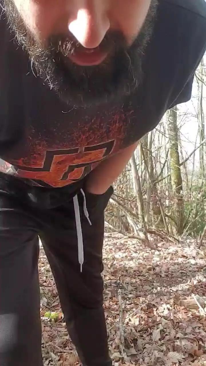 Legtiste on Cam4 