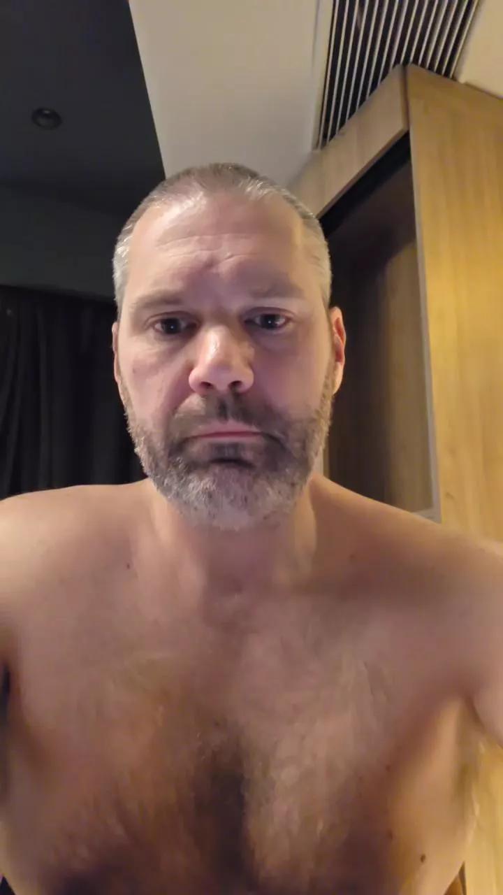 leighton88 on Cam4 