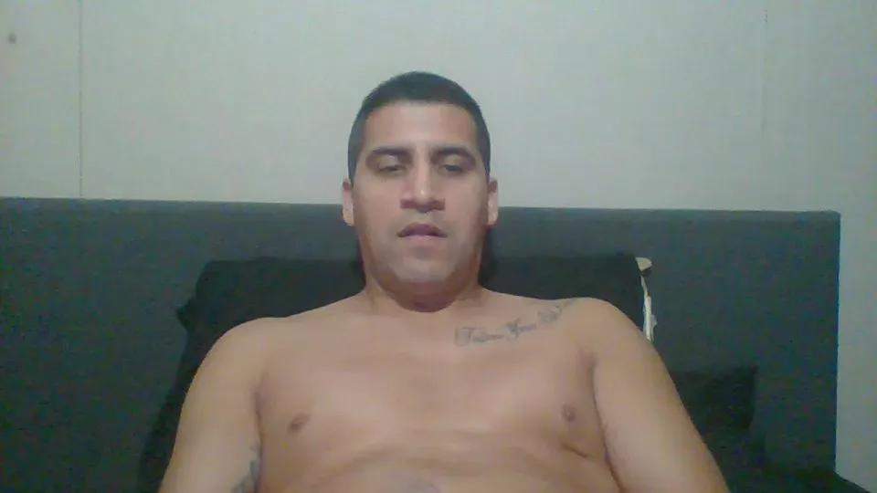LeoRoom on Cam4 